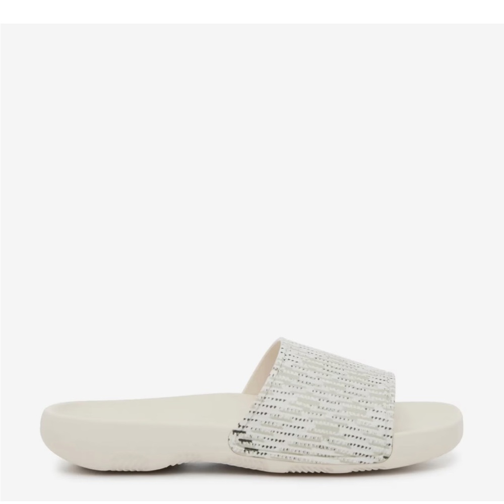Burberry Cream Check Slide Sandals - Picture 6 of 13